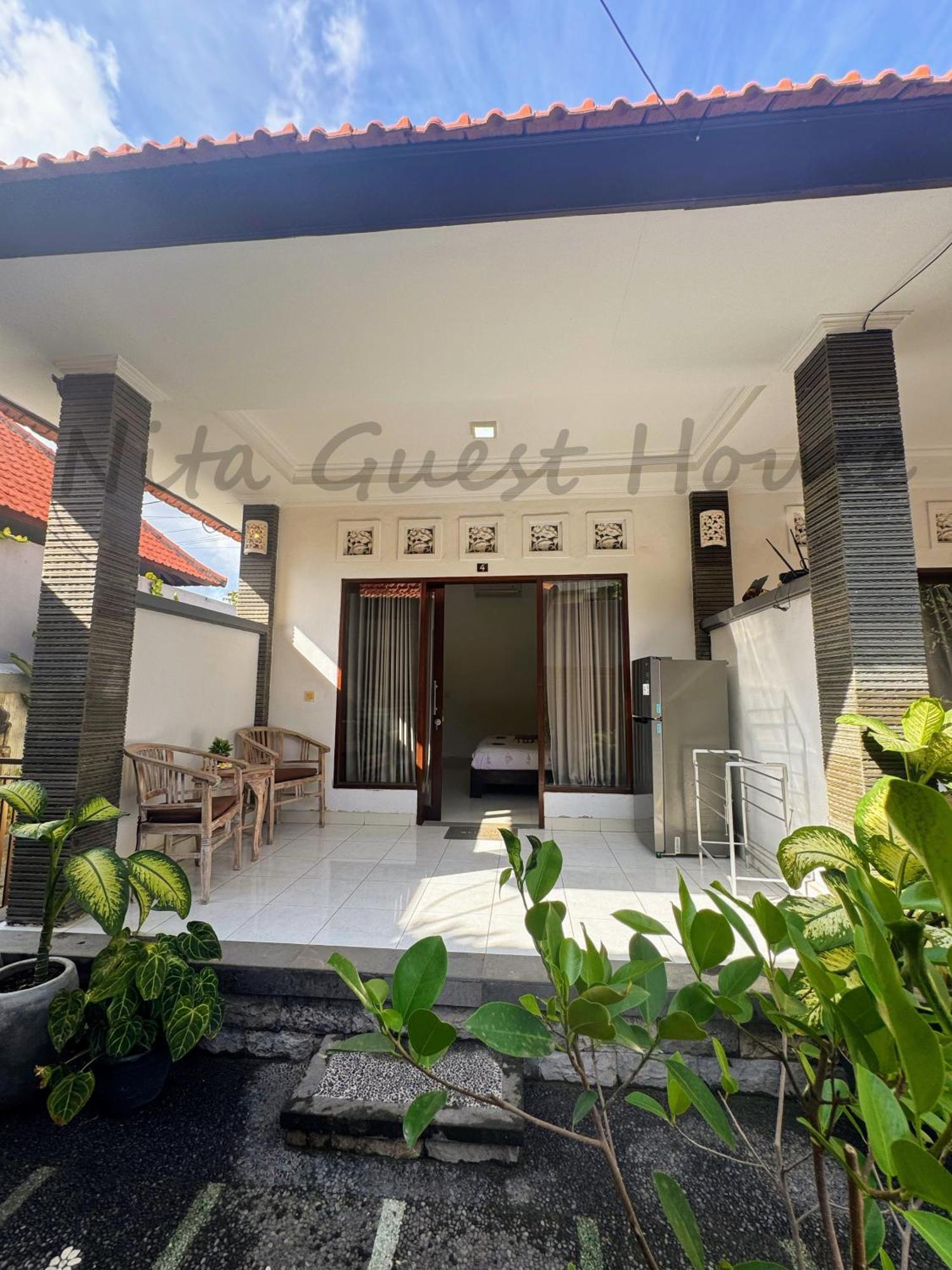 Nita Guest House Bali Canggu Esterno foto
